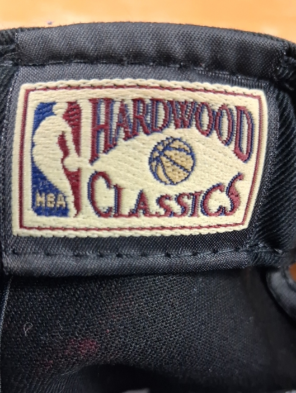 Miami Heat New Era HWC Stitch Spell Out Logo Basketball Black & Red Snapback Hat - Picture 10 of 11